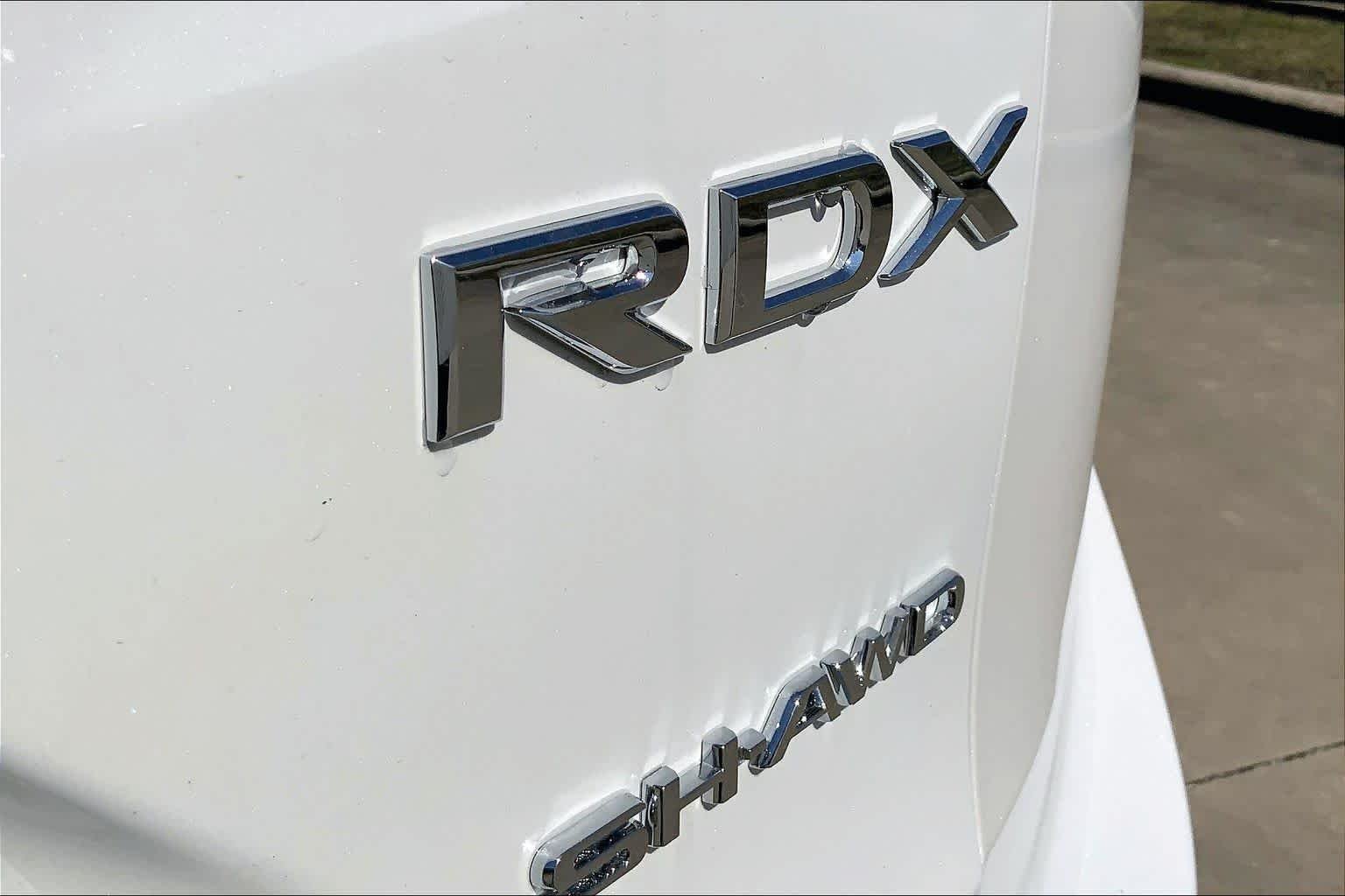 New 2026 Platinum White Pearl Acura w/Technology Package image 15
