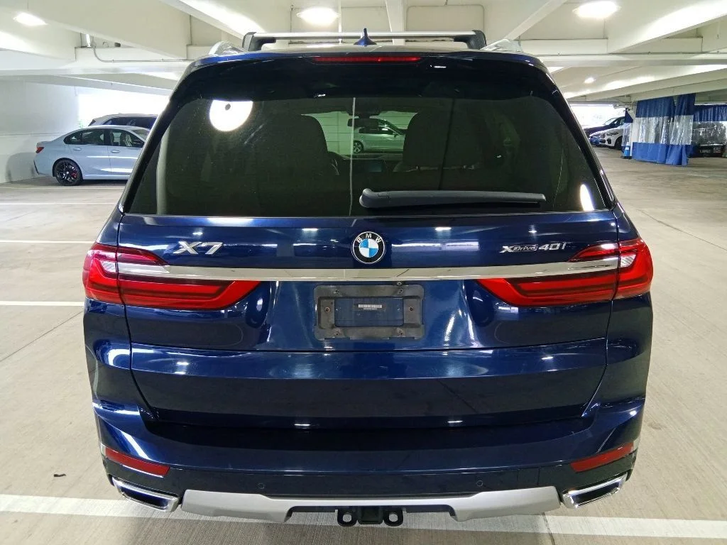Used 2020 Blue Metallic BMW xDrive40i image 6