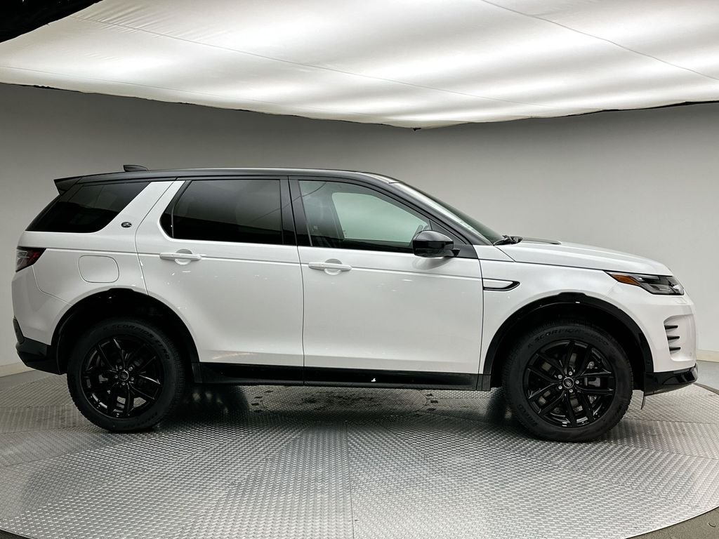 New 2026 Fuji White Land Rover Landmark image 4