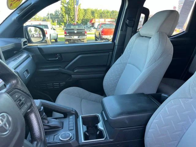 Used 2025 Blue Toyota SR5 image 10