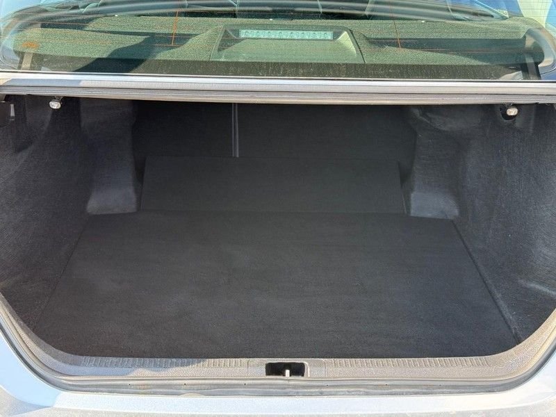 Used 2019 Celestial Silver Metallic Toyota SE image 9