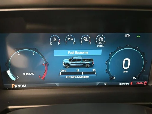 2025 Ford F-250 Super Duty Platinum - Photo 32