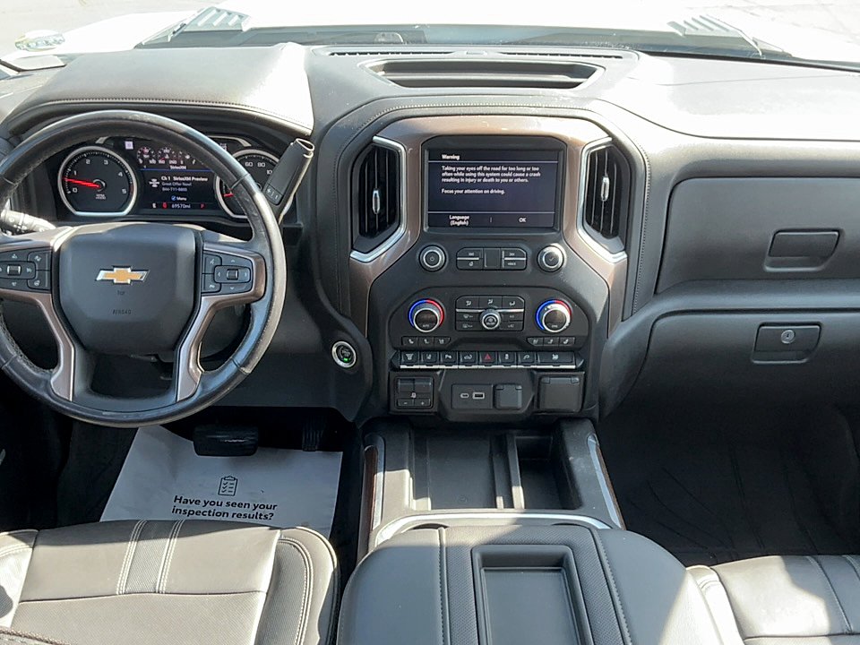 Used 2022 Summit White Chevrolet 4WD Crew Cab Long Bed High Country image 13