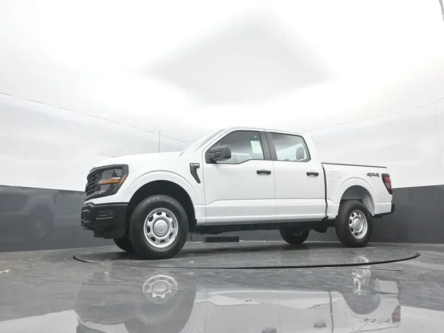 Used 2025 Oxford White Ford XL image 34