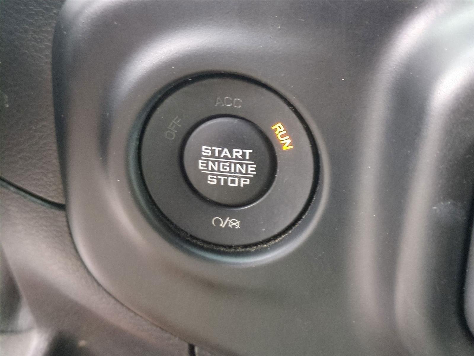 Used 2021 Granite Crystal Metallic Clearcoat Jeep Unlimited Sport S image 29