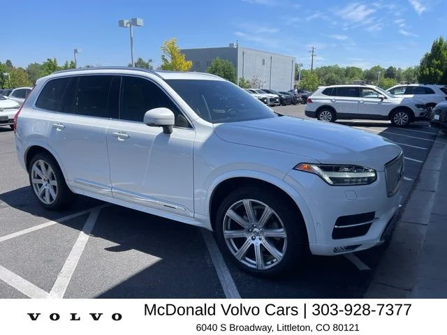 Used 2019 White Volvo T6 Inscription image 2