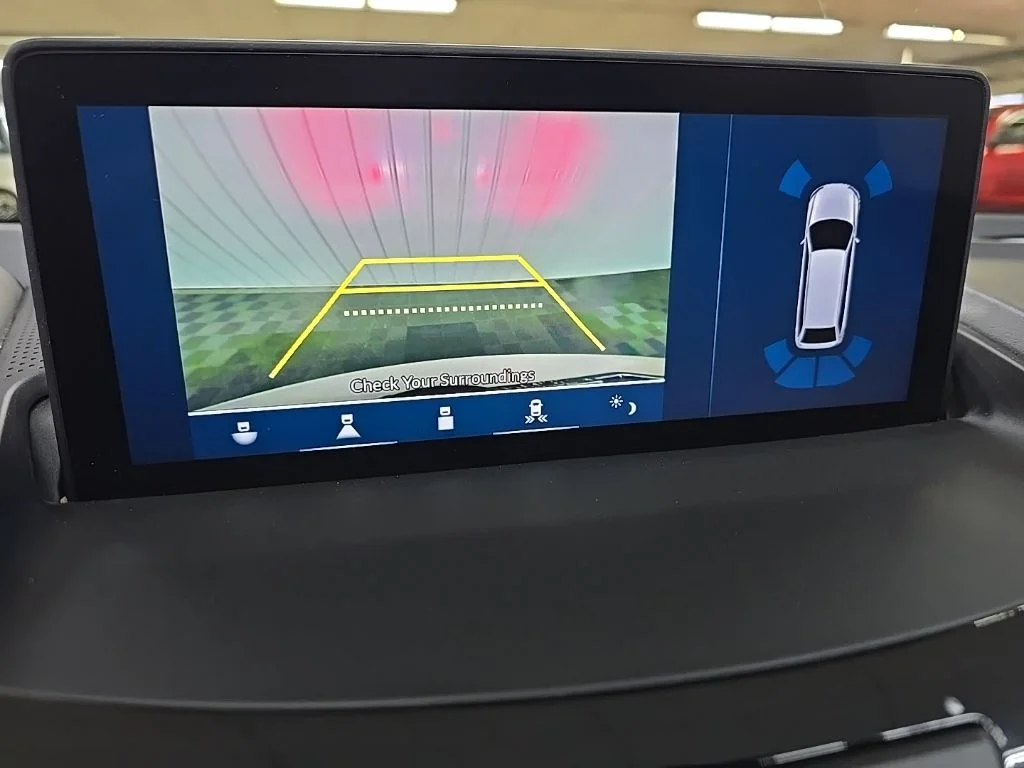 Used 2019 White Acura Technology Package image 24