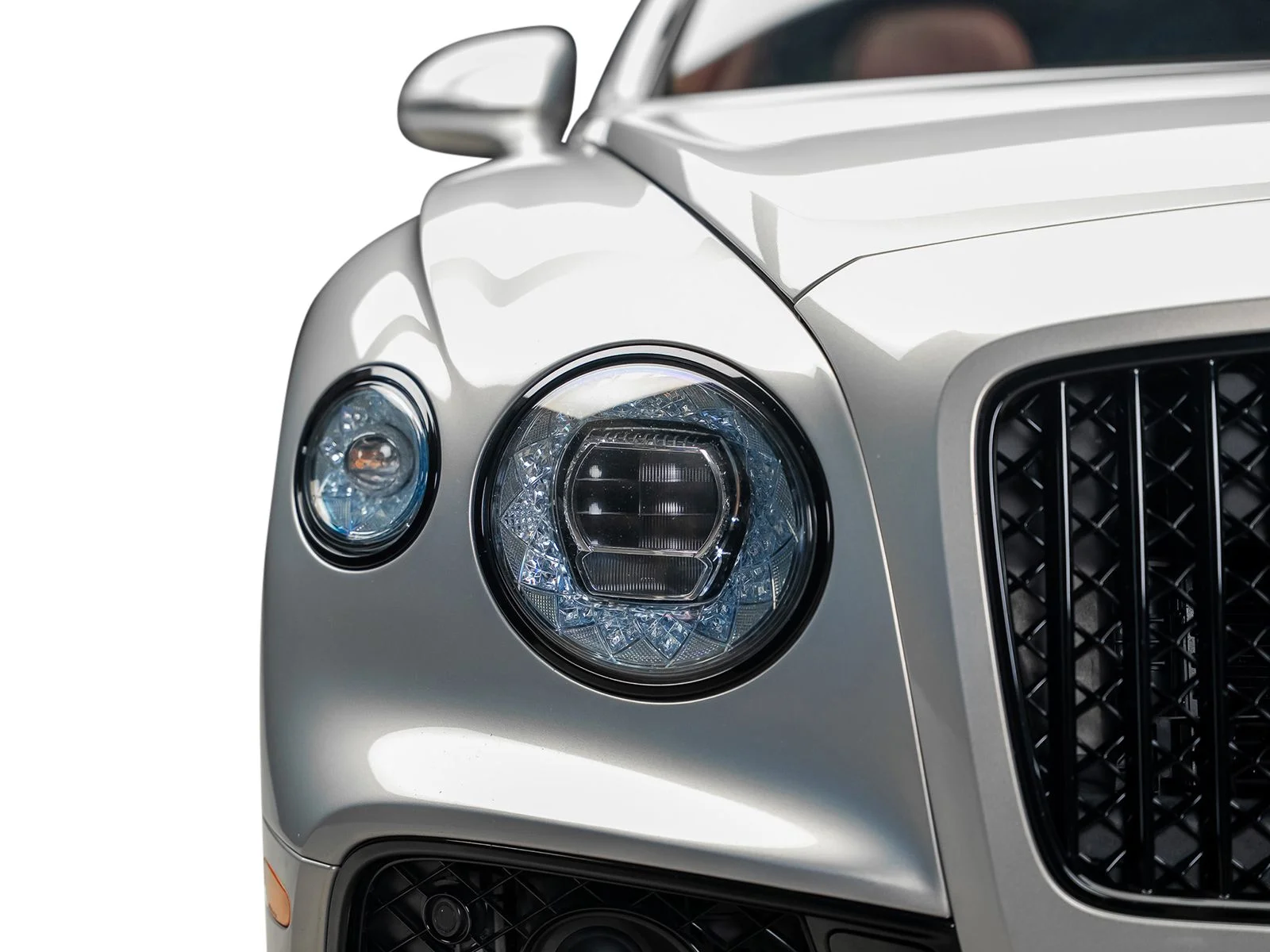 Used 2022 Silver Bentley W12 image 9