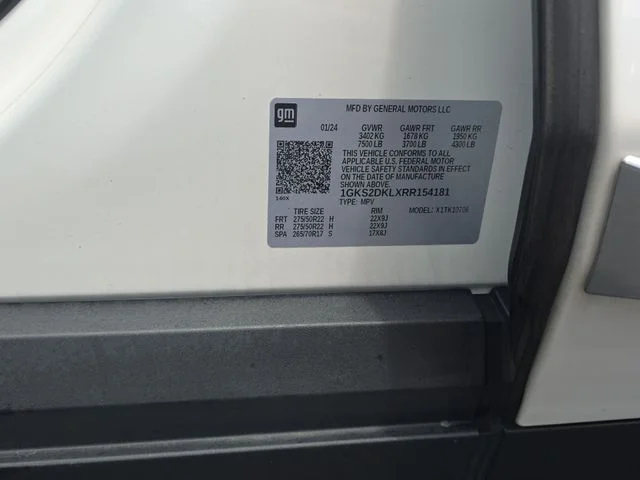 Used 2024 White GMC Denali image 38