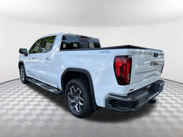 Used 2025 Summit White GMC SLT image 7