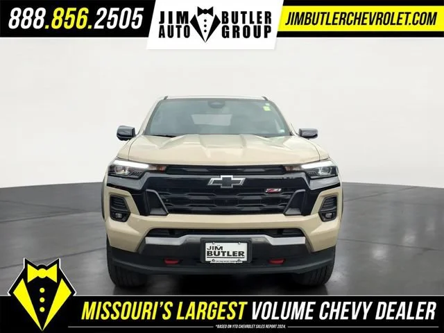 Used 2024 Sand Dune Metallic Chevrolet Z71 image 24