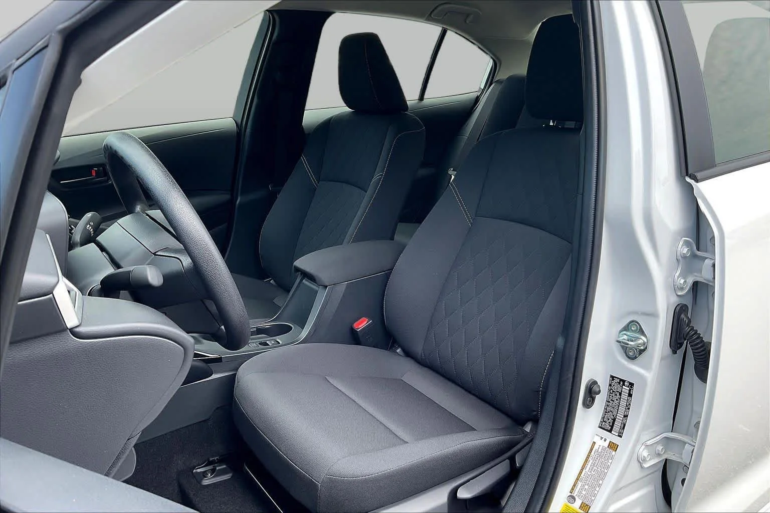 Used 2026 Ice Cap Toyota Hybrid LE image 8