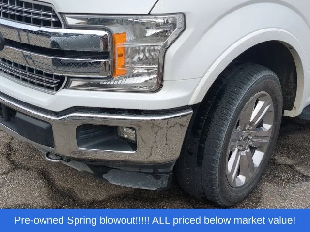 Used 2020 White Ford Lariat image 6