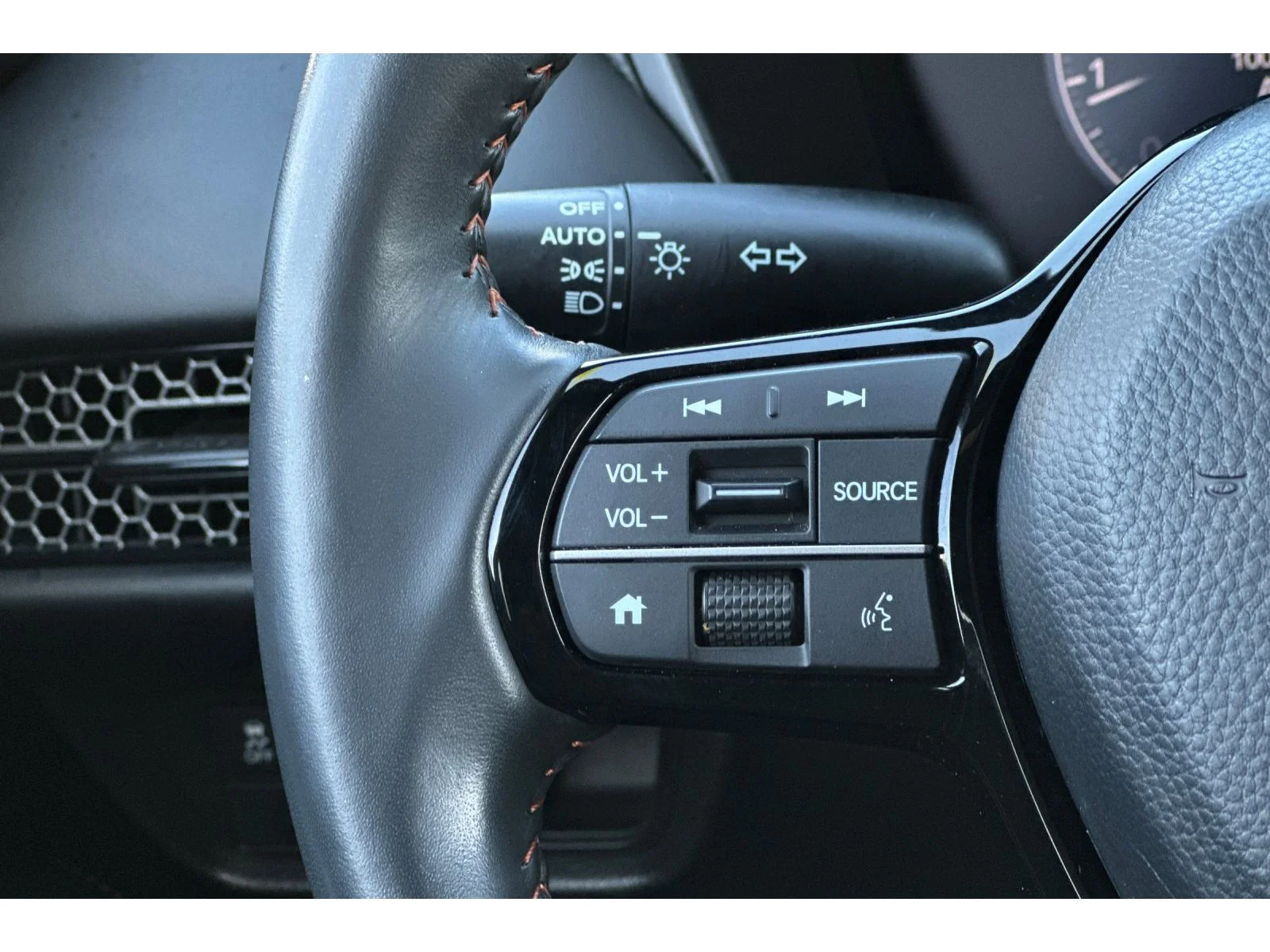Used 2024 Crystal Black Pearl Honda Sport image 37