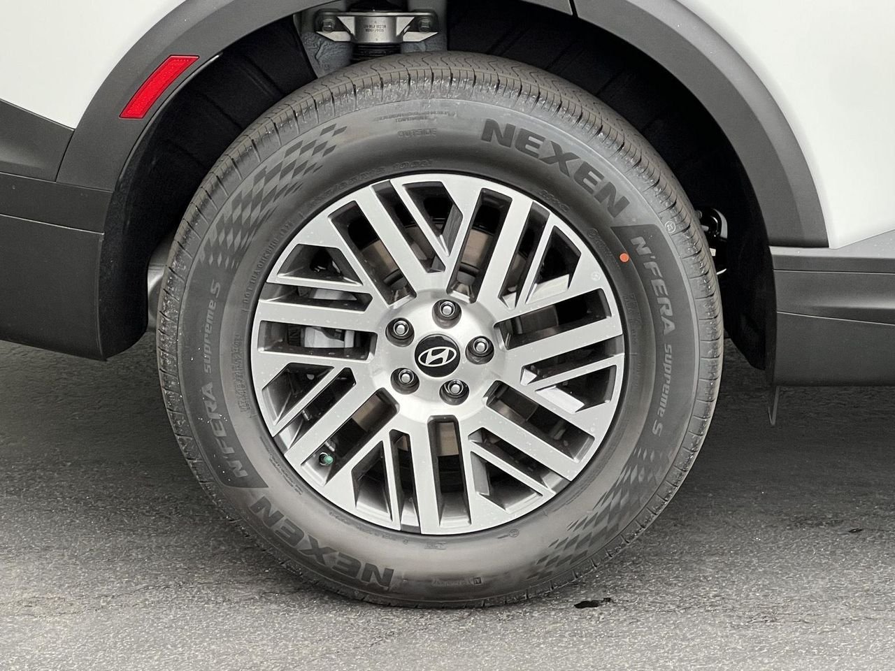 New 2026 Creamy White Pearl Hyundai SE AWD image 15