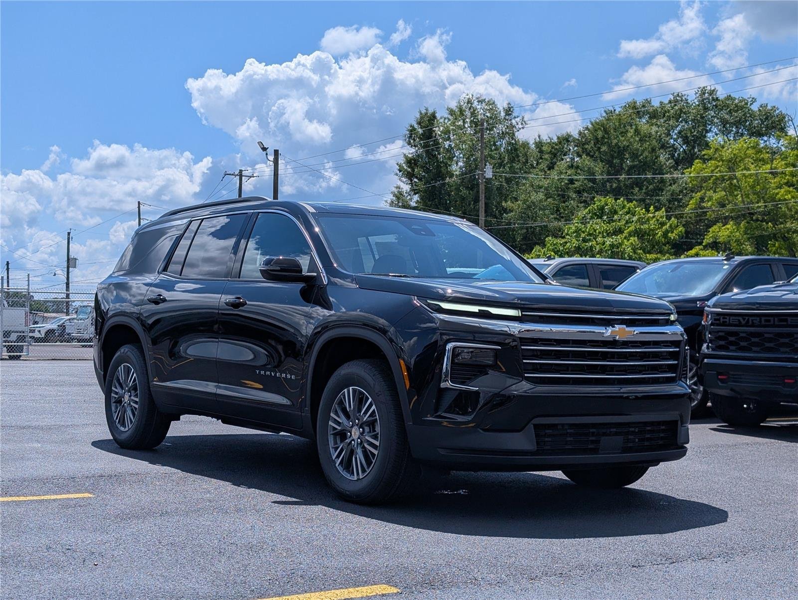 2026 Chevrolet Traverse LT - Photo 10