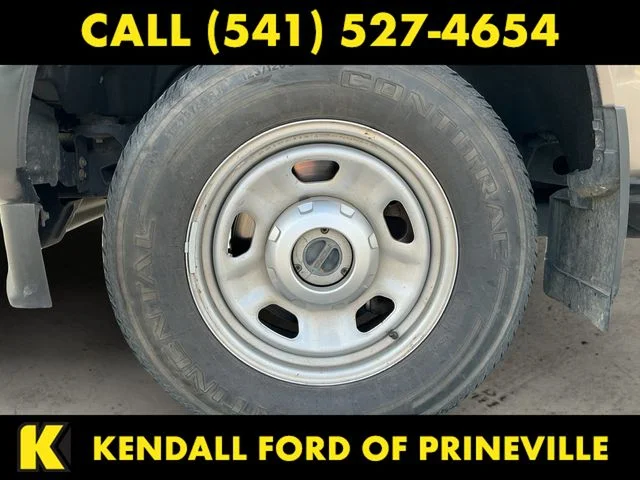 Used 2022 Gray Ford XL image 9