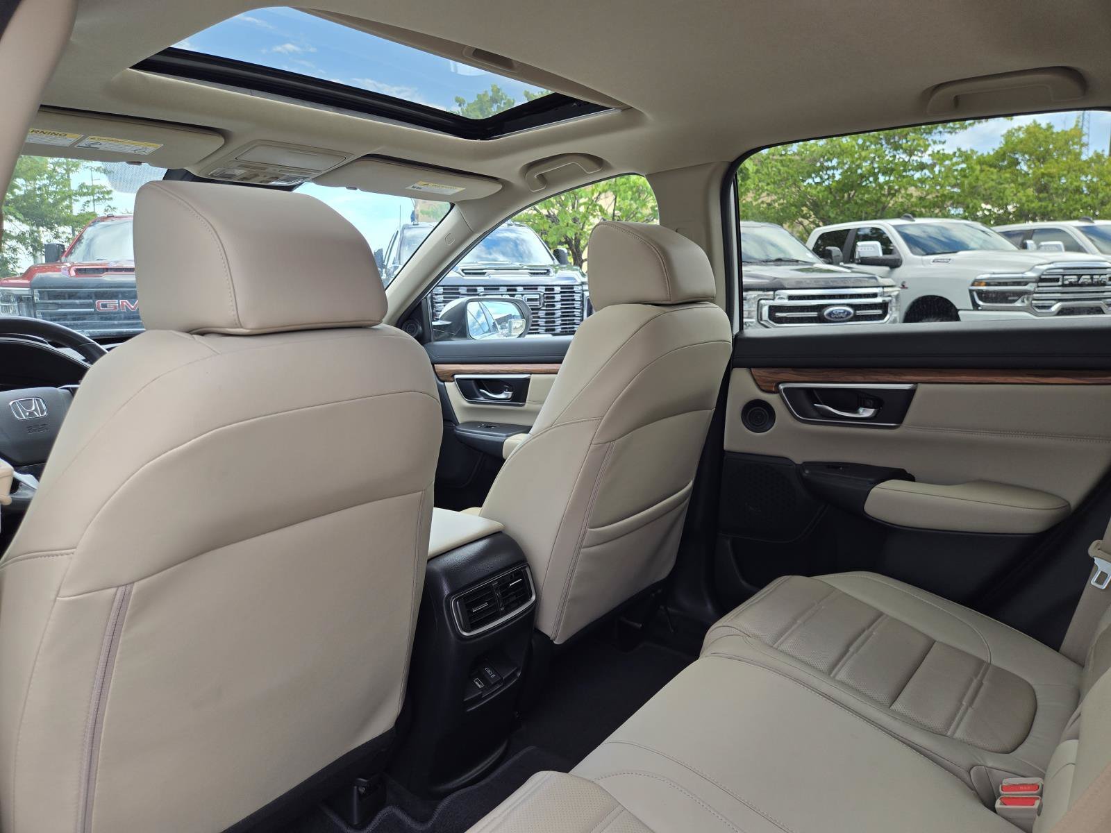 2019 Honda CR-V Touring - Photo 19