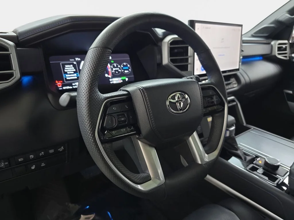 Used 2023 Black Toyota Platinum image 19