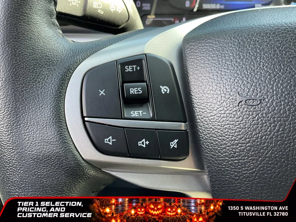 Used 2023 Black Ford XLT image 18