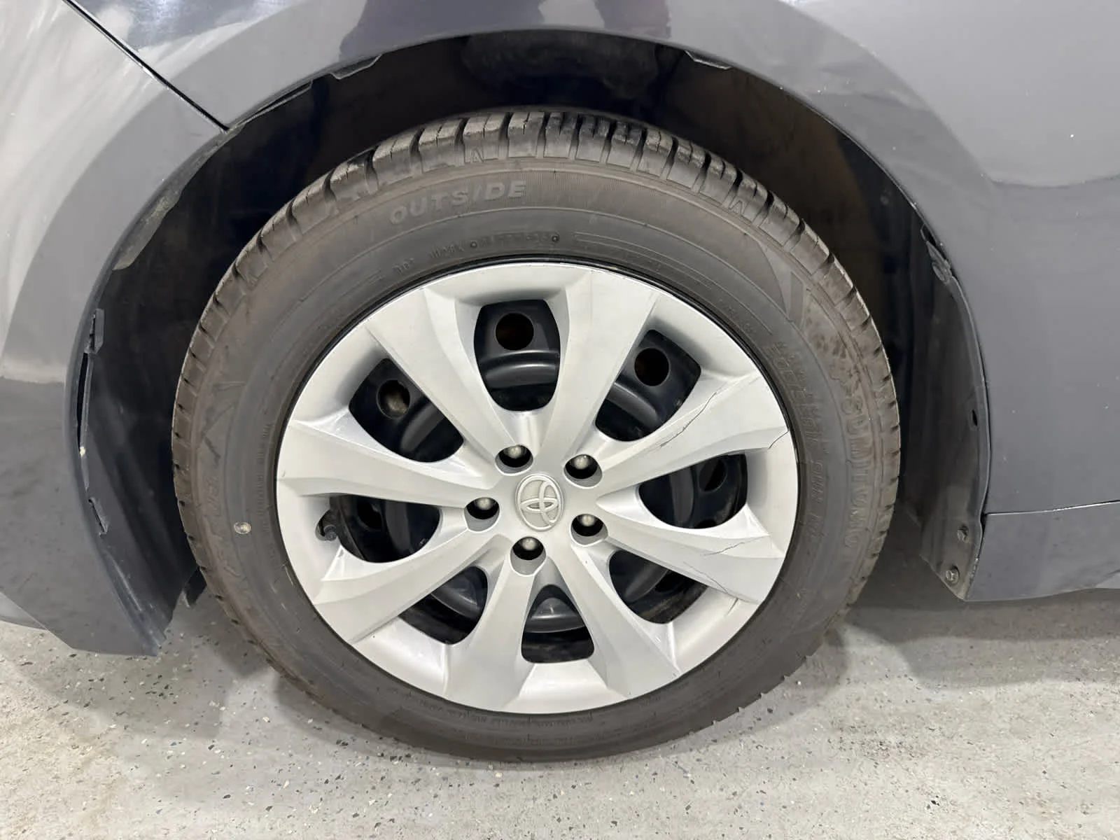 Used 2023 Gray Toyota LE image 10