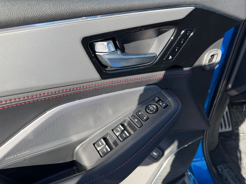2026 Acura MDX A-Spec Package - Photo 13
