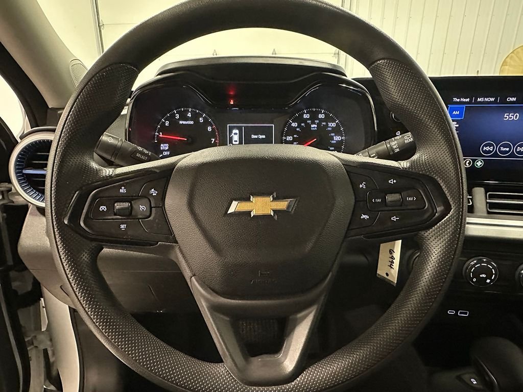 Used 2024 White Chevrolet LS image 27