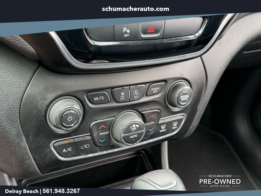 Used 2019 Black Jeep Limited image 22