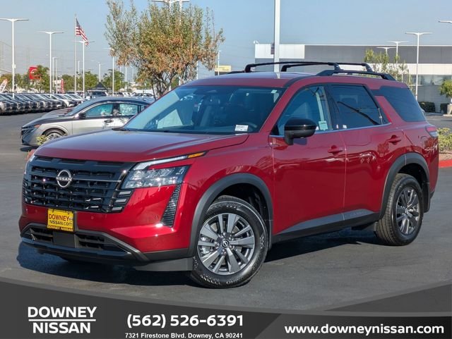 2026 Nissan Pathfinder SV 2WD's photo