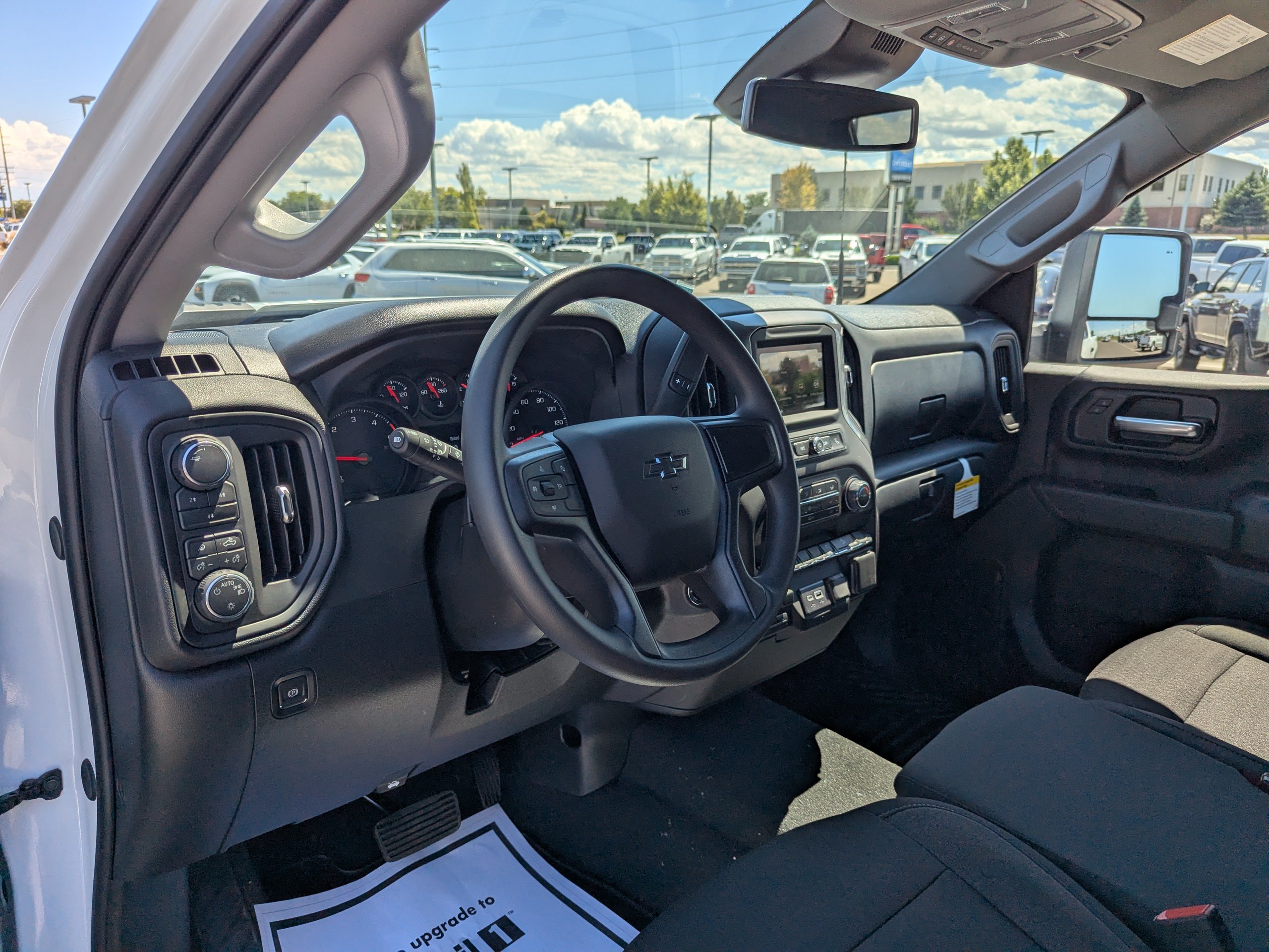 2026 Chevrolet Silverado 2500 HD Custom - Photo 11