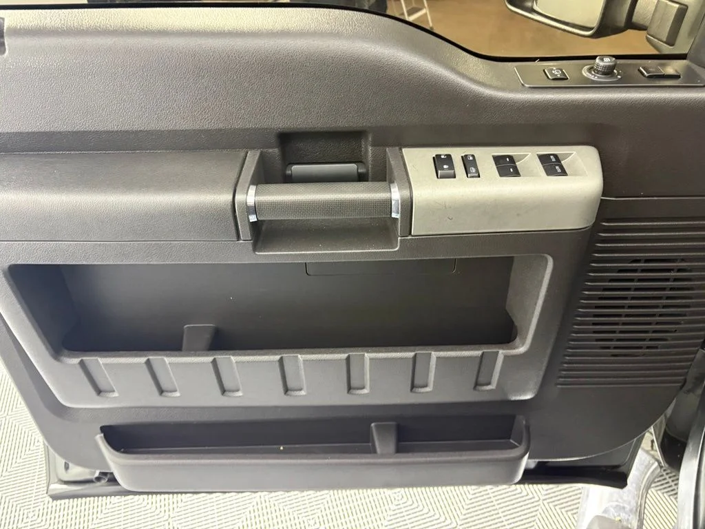 Used 2016 Gray Ford Lariat image 14