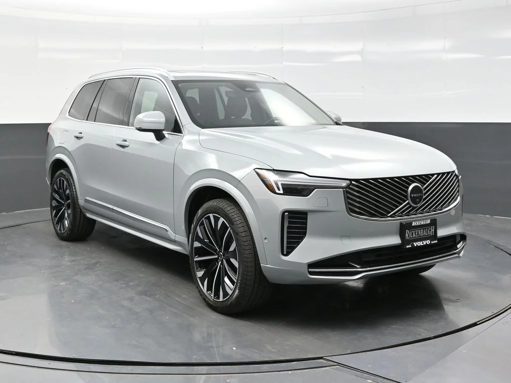 New 2026 Vapour Grey Volvo Plus image 1