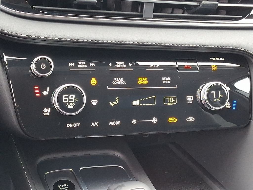 New 2026 GRAPHITE SHADOW INFINITI Luxe AWD image 13