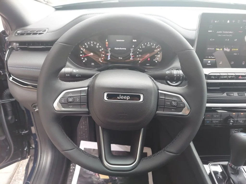 New 2026 Fathom Blue Pearl Coat Jeep Latitude image 11
