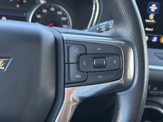Used 2024 Gray Chevrolet LT image 27