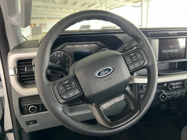 New 2026 Oxford White Ford F-250® XL image 40
