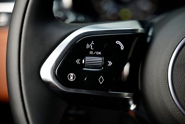 2026 Jaguar F-Pace R-Dynamic S - Photo 35