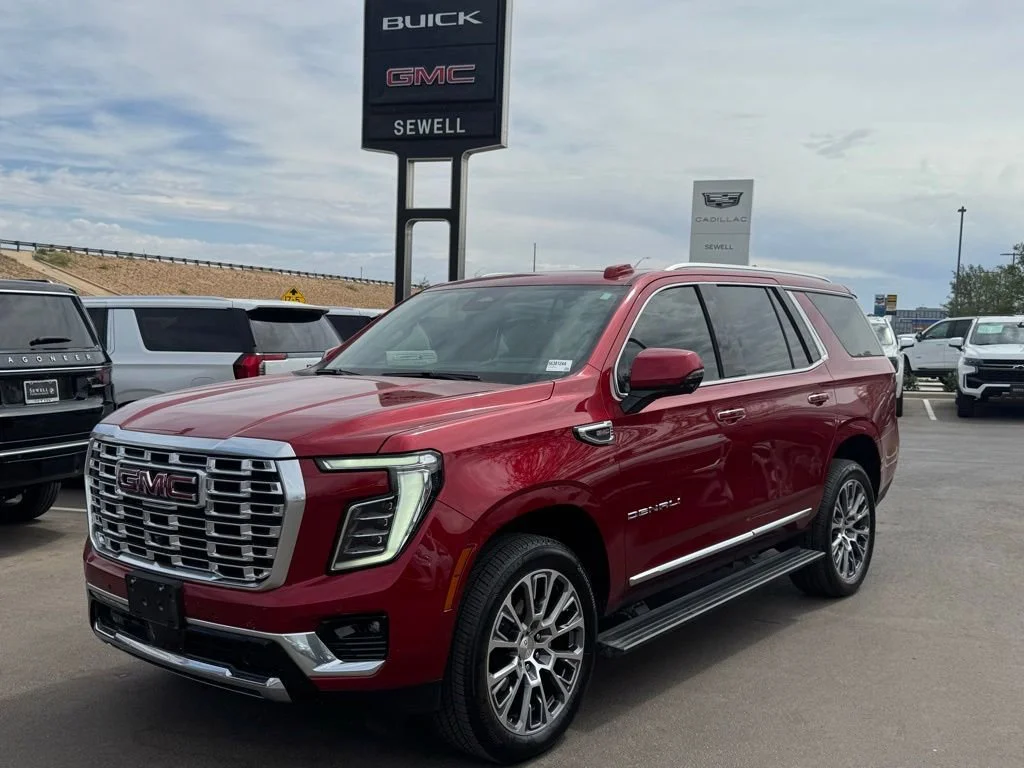 2025 GMC Yukon 4WD Denali's photo