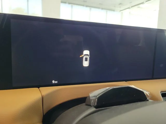 New 2026 Everest White TriCoat Nissan Platinum Reserve image 25