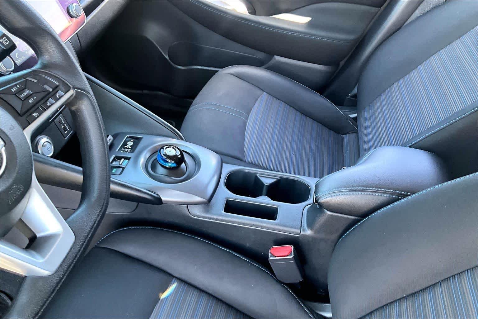 Used 2025 Brilliant Silver Metallic Nissan S image 13