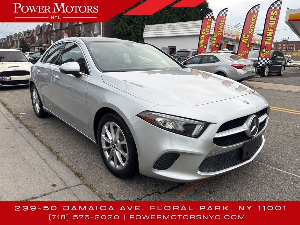 2021 Mercedes Benz A 220 4MATIC photo 2