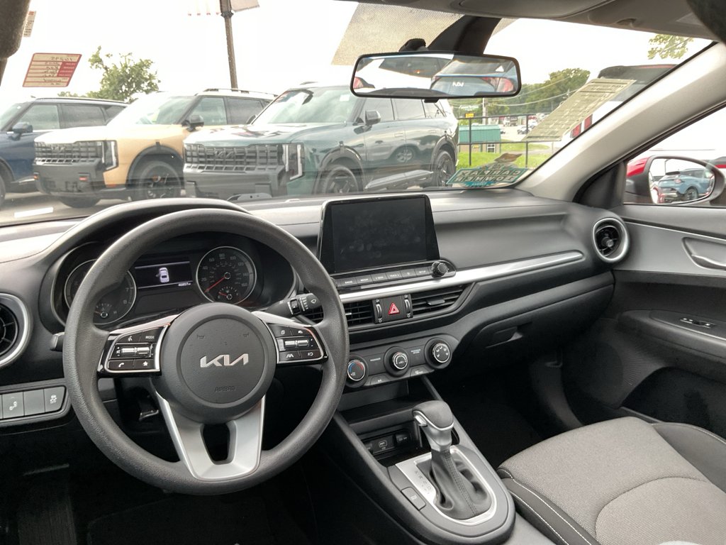 Certified Used 2023 Currant Red Kia LXS image 19