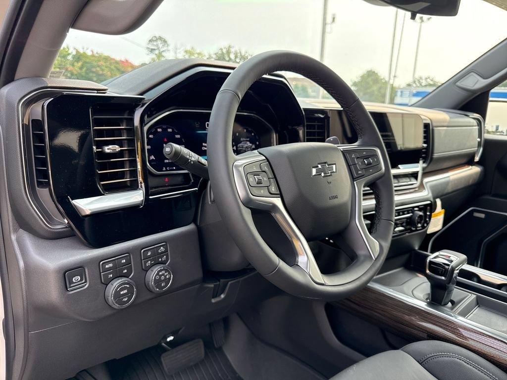2026 Chevrolet Silverado 1500 RST - Photo 13