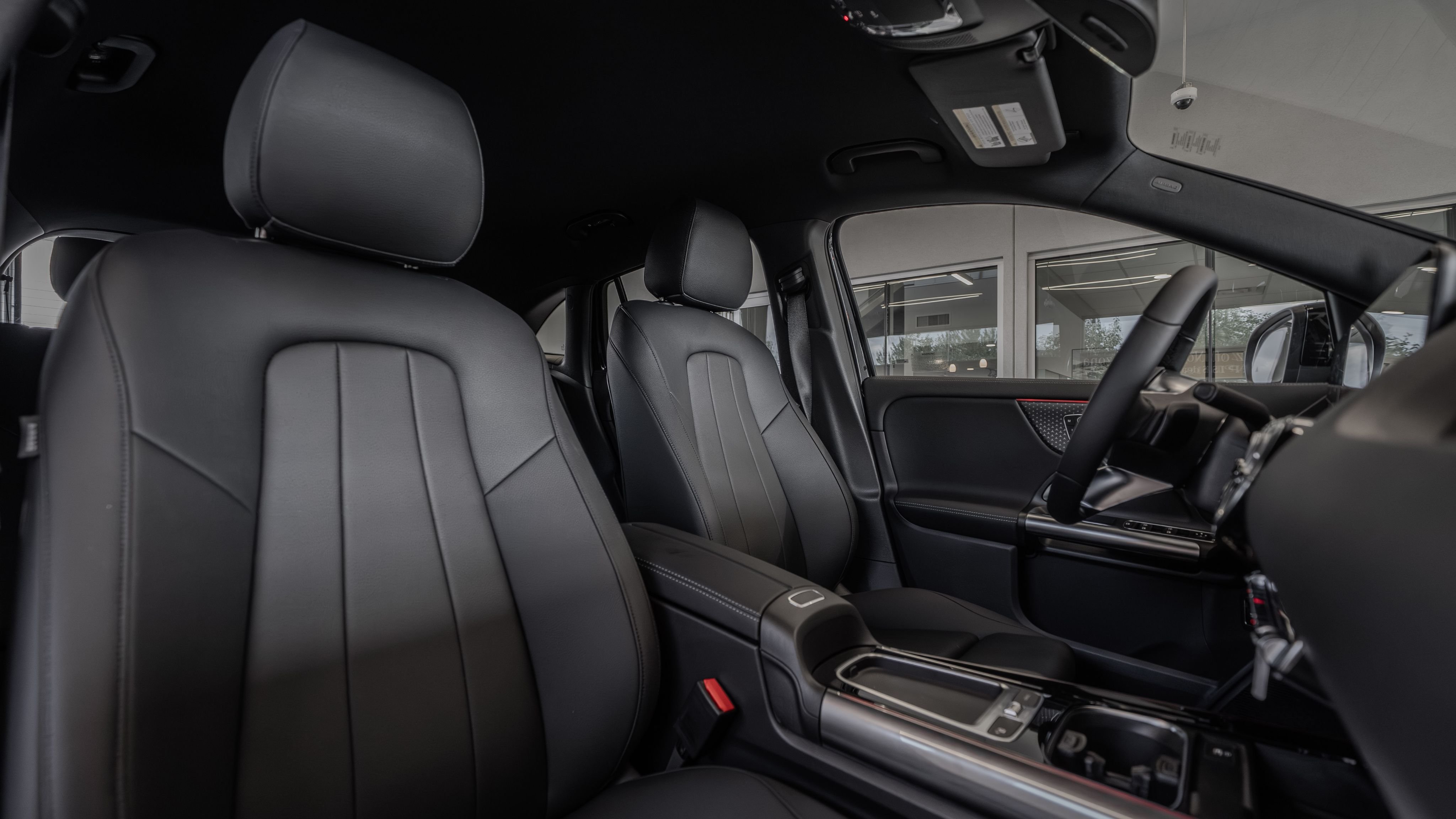 New 2026 Night Black Mercedes-Benz GLA 250 image 31