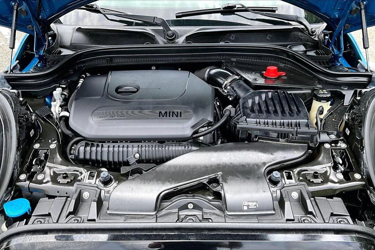 Certified Used 2023 Blue MINI Base image 35