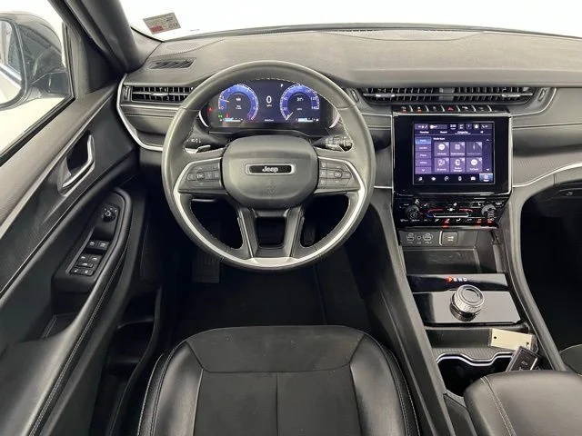 2024 Jeep Grand Cherokee Altitude - Photo 32