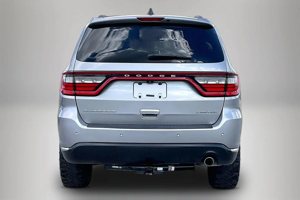 Used 2015 Silver Dodge Limited image 6
