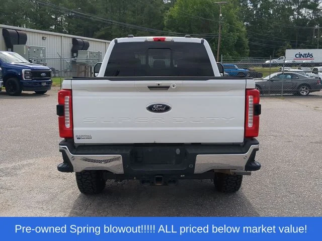 Used 2023 White Ford Lariat image 12
