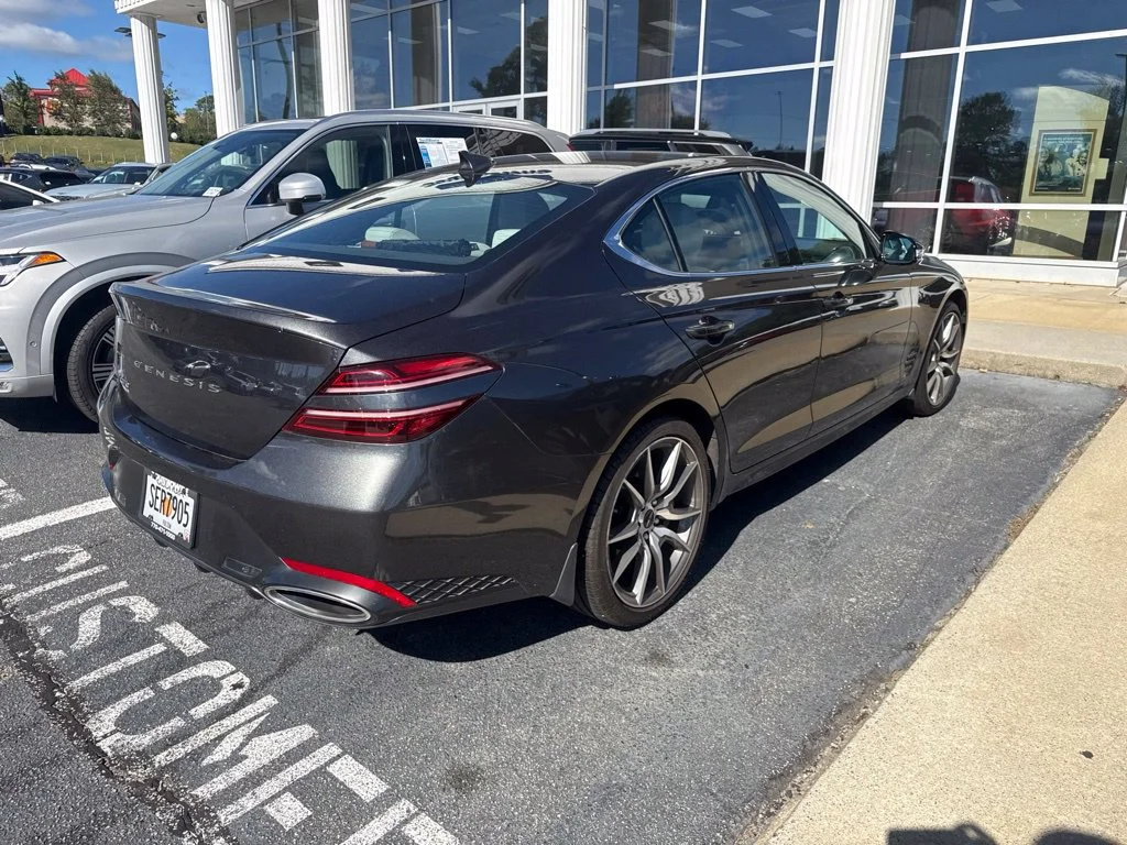Used 2025 Gray Genesis 2.5T image 3