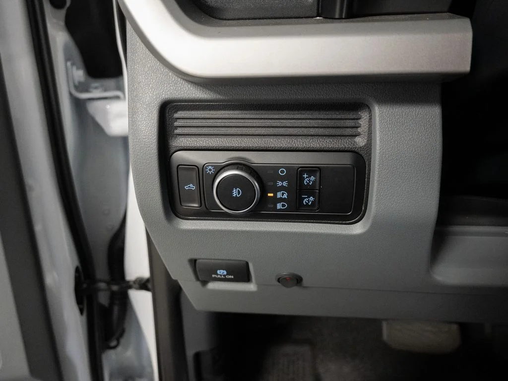 New 2025 White Ford XL image 14